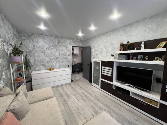 Продам двухкомнатную (2-комн.) квартиру, Пушкина ул, 101, Ступино г