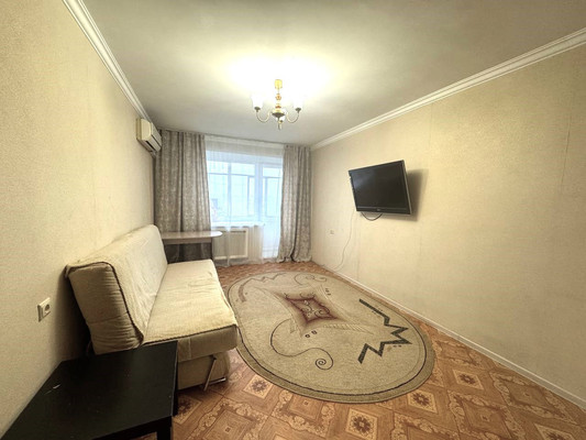 Продам однокомнатную (1-комн.) квартиру, Серова ул, 17, Казань г