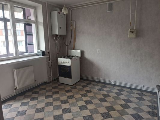 Продам двухкомнатную (2-комн.) квартиру, Стадионная ул, 19А, Мирное с