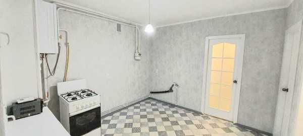 Продам двухкомнатную (2-комн.) квартиру, Стадионная ул, 19А, Мирное с