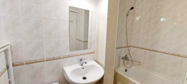 Продам двухкомнатную (2-комн.) квартиру, Стадионная ул, 19А, Мирное с