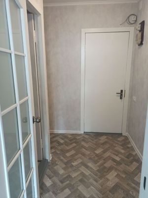 Продам двухкомнатную (2-комн.) квартиру, Стадионная ул, 19А, Мирное с