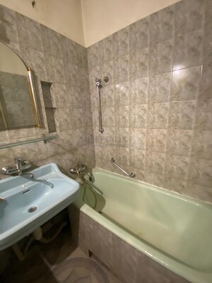 Продам многокомнатную квартиру, Тверская ул, 19, Москва г