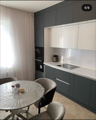 Продам трехкомнатную (3-комн.) квартиру, Литературный (Пригород Лесное мкр.) б-р, 7, Мисайлово д