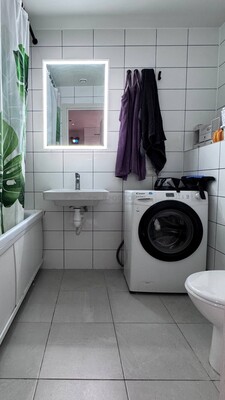 Продам однокомнатную (1-комн.) квартиру, Люблинская ул, 72к3, Москва г