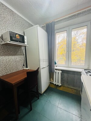 Продам однокомнатную (1-комн.) квартиру, Матроса Железняка б-р, 35, Москва г