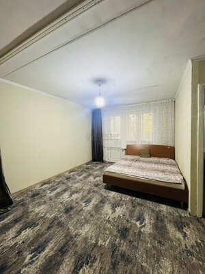 Продам однокомнатную (1-комн.) квартиру, Матроса Железняка б-р, 35, Москва г