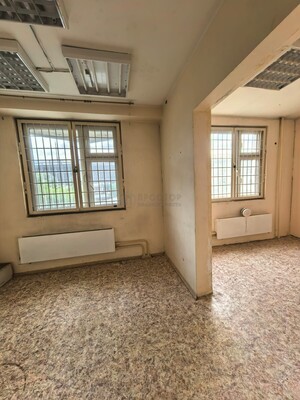 Сдам коммерческое помещение 22,2 м2, Защитников Москвы пр-кт, 5, Москва г