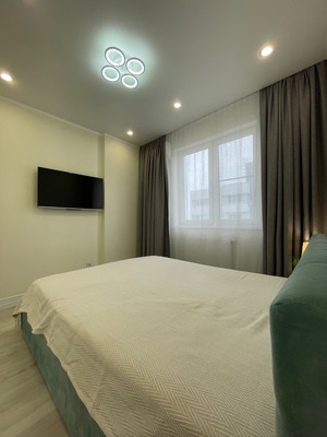 Продам двухкомнатную (2-комн.) квартиру, им. Даниила Смоляна ул, 80, Краснодар г