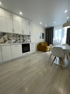 Продам двухкомнатную (2-комн.) квартиру, им. Даниила Смоляна ул, 80, Краснодар г