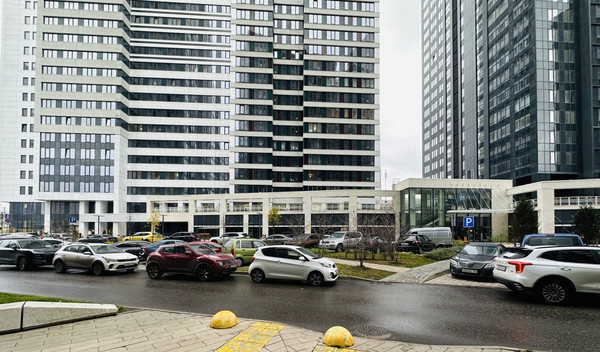 Продам трехкомнатную (3-комн.) квартиру, Шмитовский проезд, 39к4, Москва г