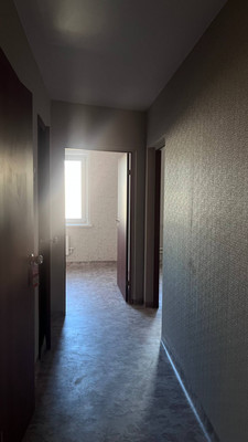 Продам трехкомнатную (3-комн.) квартиру, Соколовская ул, 58, Красноярск г