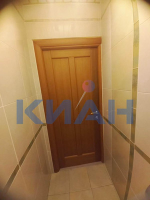 Продам трехкомнатную (3-комн.) квартиру, Королева ул, 8а, Красноярск г