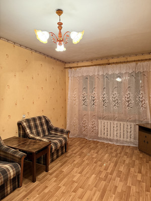 Продам однокомнатную (1-комн.) квартиру, Победы пр-кт, 214, Симферополь г