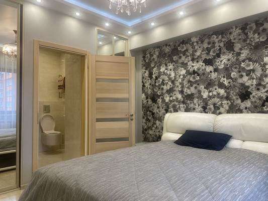 Продам трехкомнатную (3-комн.) квартиру, Лермонтова ул, 341/6, Иркутск г