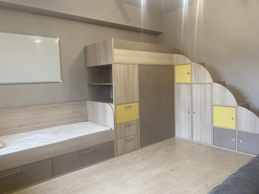 Продам трехкомнатную (3-комн.) квартиру, Лермонтова ул, 341/6, Иркутск г