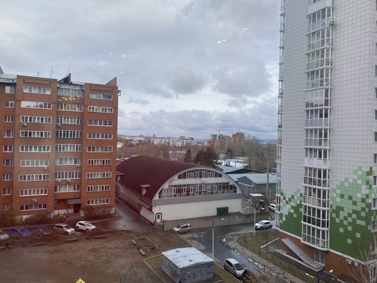 Продам трехкомнатную (3-комн.) квартиру, Лермонтова ул, 341/6, Иркутск г