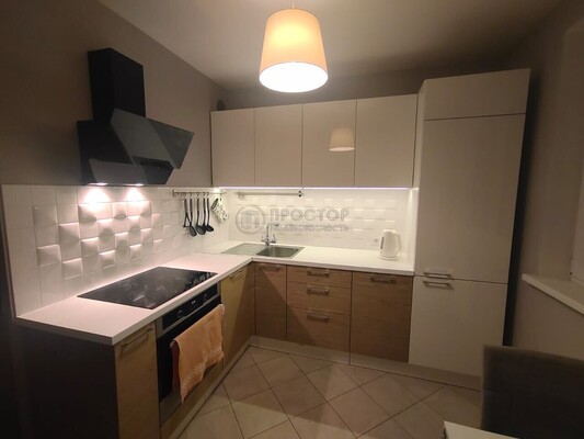 Продам двухкомнатную (2-комн.) квартиру, Славянский б-р, 9к5, Москва г