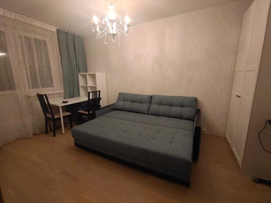 Продам двухкомнатную (2-комн.) квартиру, Славянский б-р, 9к5, Москва г