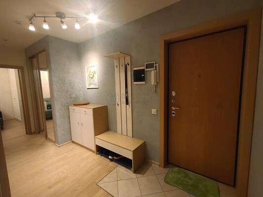 Продам двухкомнатную (2-комн.) квартиру, Славянский б-р, 9к5, Москва г