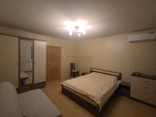 Продам двухкомнатную (2-комн.) квартиру, Славянский б-р, 9к5, Москва г