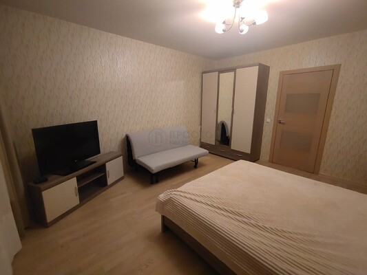 Продам двухкомнатную (2-комн.) квартиру, Славянский б-р, 9к5, Москва г