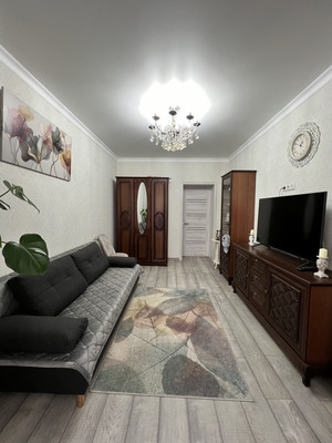 Продам двухкомнатную (2-комн.) квартиру, Тхакахова (Нарт мкр) ул, 30, Нальчик г