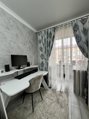 Продам двухкомнатную (2-комн.) квартиру, Тхакахова (Нарт мкр) ул, 30, Нальчик г