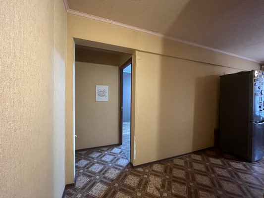 Продам двухкомнатную (2-комн.) квартиру, Луначарского ул, 147, Белореченск г