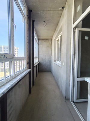 Продам трехкомнатную (3-комн.) квартиру, им. генерала Корнилова ул, 9к2, Краснодар г