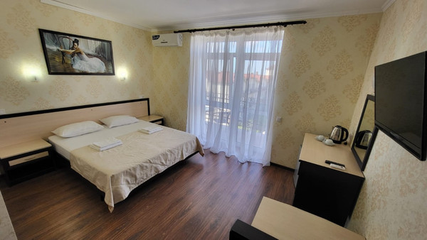 Продам гостиницу 18,9 м2, Лазурная ул, 14, Витязево с