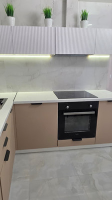 Продам трехкомнатную (3-комн.) квартиру, Конгрессная ул, 19, Краснодар г