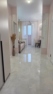 Продам трехкомнатную (3-комн.) квартиру, Конгрессная ул, 19, Краснодар г