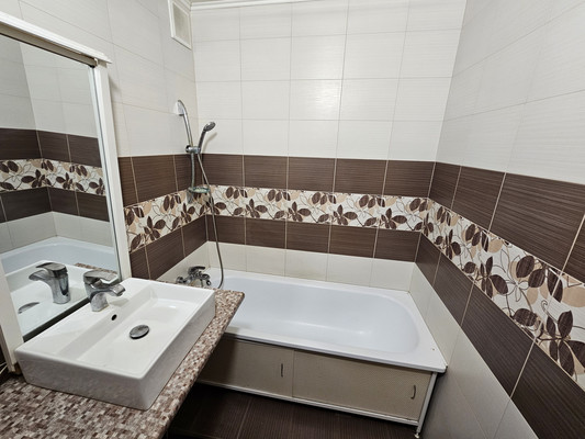 Продам однокомнатную (1-комн.) квартиру, Речная ул, 111, Батайск г