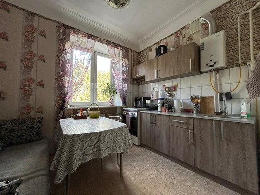 Продам двухкомнатную (2-комн.) квартиру, Мира ул, 25, Новороссийск г