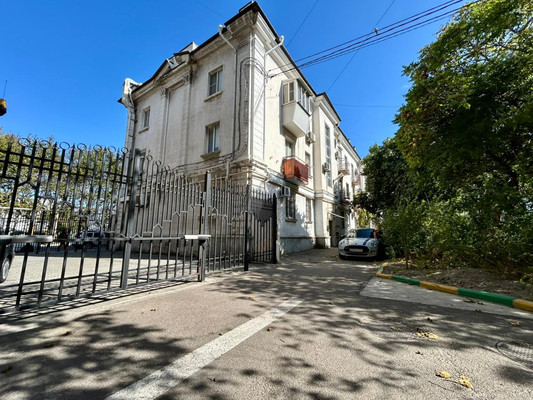 Продам двухкомнатную (2-комн.) квартиру, Мира ул, 25, Новороссийск г