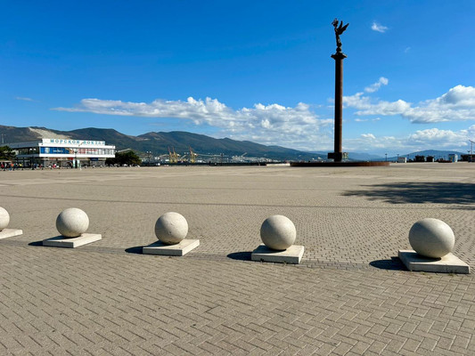 Продам двухкомнатную (2-комн.) квартиру, Мира ул, 25, Новороссийск г