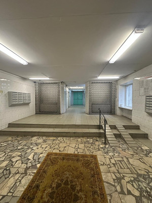 Продам трехкомнатную (3-комн.) квартиру, Полбина ул, 32, Москва г