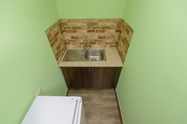 Продам коммерческое помещение 52 м2, Петренко ул, 24, Ростов-на-Дону г