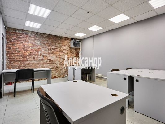 Сдам коммерческое помещение 265 м2, Потёмкинская ул, 13/48, Санкт-Петербург г