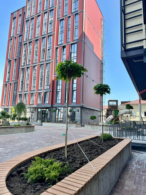 Продам трехкомнатную (3-комн.) квартиру, Горького ул, 31к1, Нальчик г