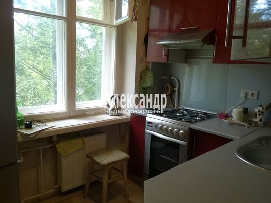 Продам двухкомнатную (2-комн.) квартиру, 2-я Комсомольская ул, 54, Санкт-Петербург г