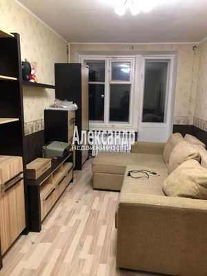 Продам двухкомнатную (2-комн.) квартиру, 2-я Комсомольская ул, 54, Санкт-Петербург г