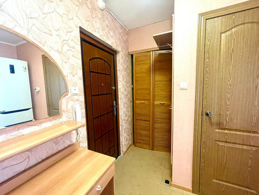 Продам однокомнатную (1-комн.) квартиру, Извилистая ул, 8, Ростов-на-Дону г