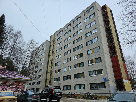 Продам комнату в 13-комн. квартире, Горняков пр-кт, 2кВ, Костомукша г