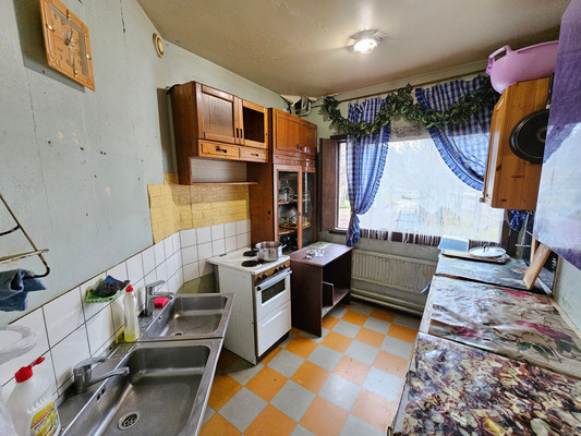 Продам комнату в 13-комн. квартире, Горняков пр-кт, 2кВ, Костомукша г