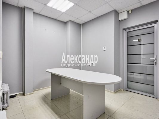 Сдам коммерческое помещение 92 м2, Потёмкинская ул, 13/48, Санкт-Петербург г