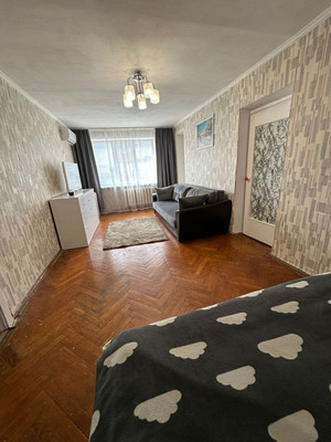 Продам трехкомнатную (3-комн.) квартиру, Плехановская ул, 22, Воронеж г