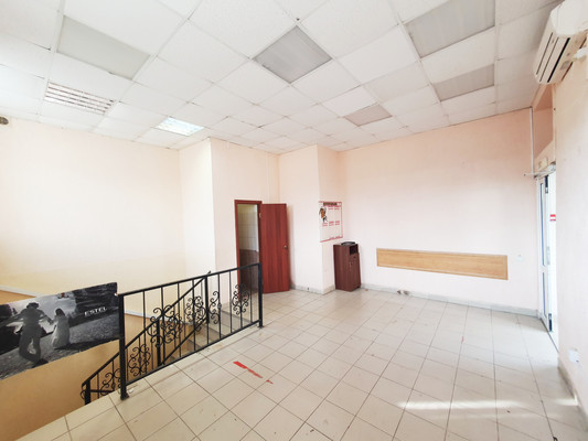 Продам коммерческое помещение 100 м2, Победы пр-кт, 49, Липецк г