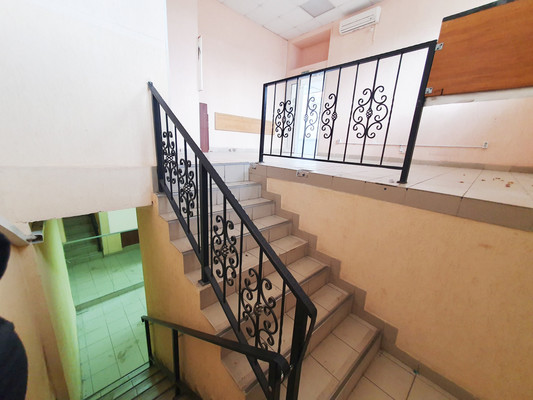 Продам коммерческое помещение 100 м2, Победы пр-кт, 49, Липецк г